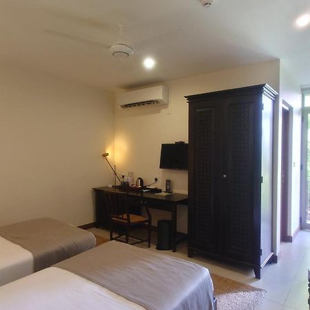 Hotel Rivora Heights Kandy Exterior foto
