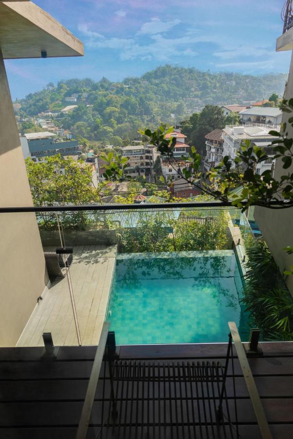 Hotel Rivora Heights Kandy Exterior foto