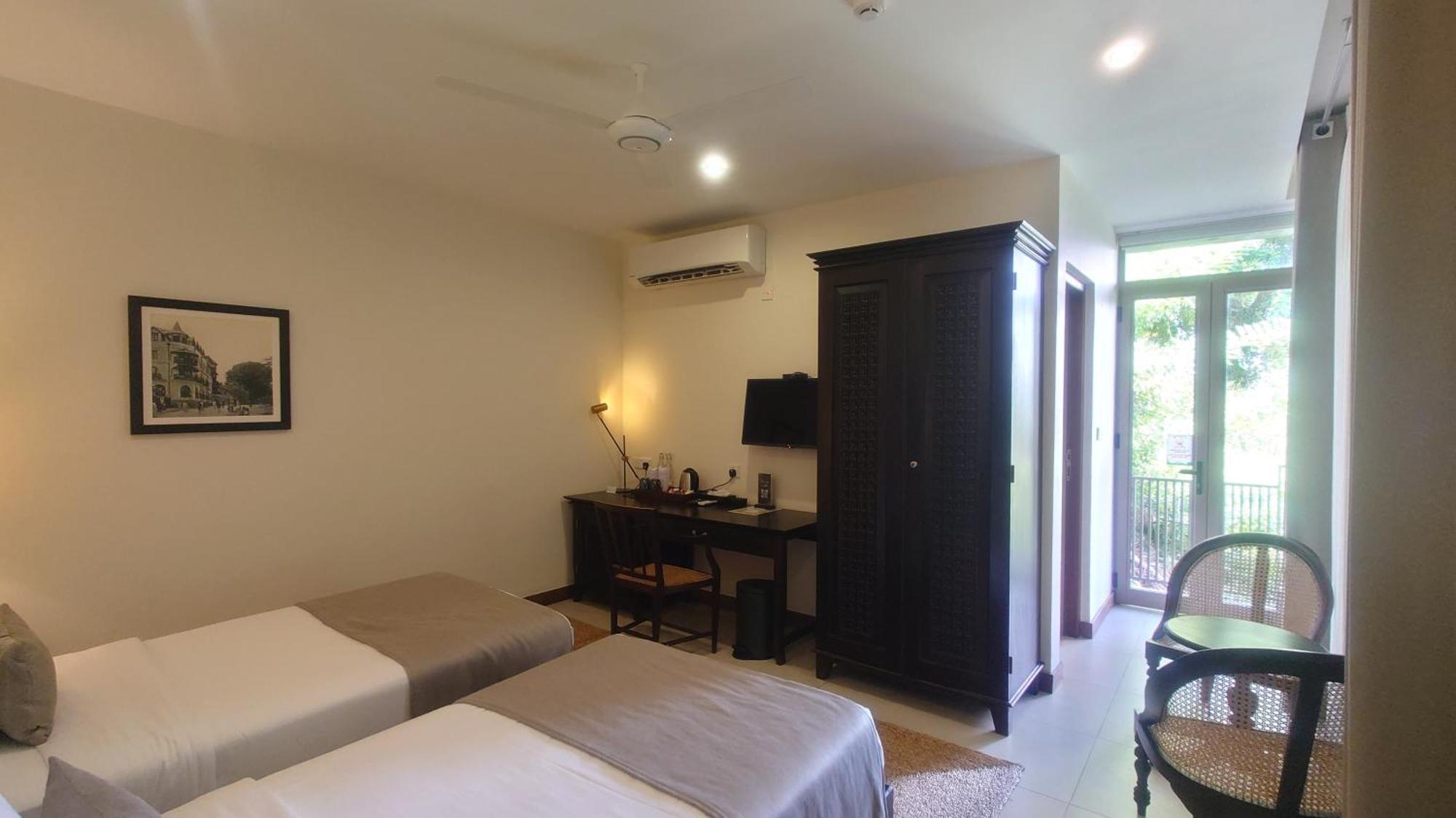 Hotel Rivora Heights Kandy Exterior foto